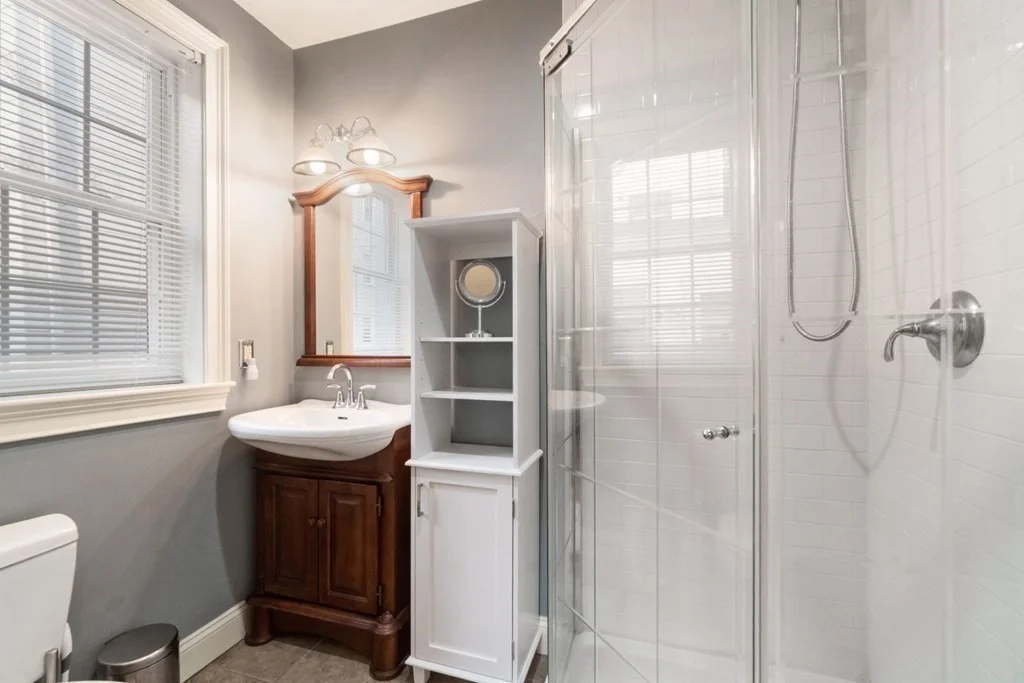 3 bed, 2 bath apartment for rent at 13 Spring Garden St Unit 1, Dorchester — photo 7 of 15