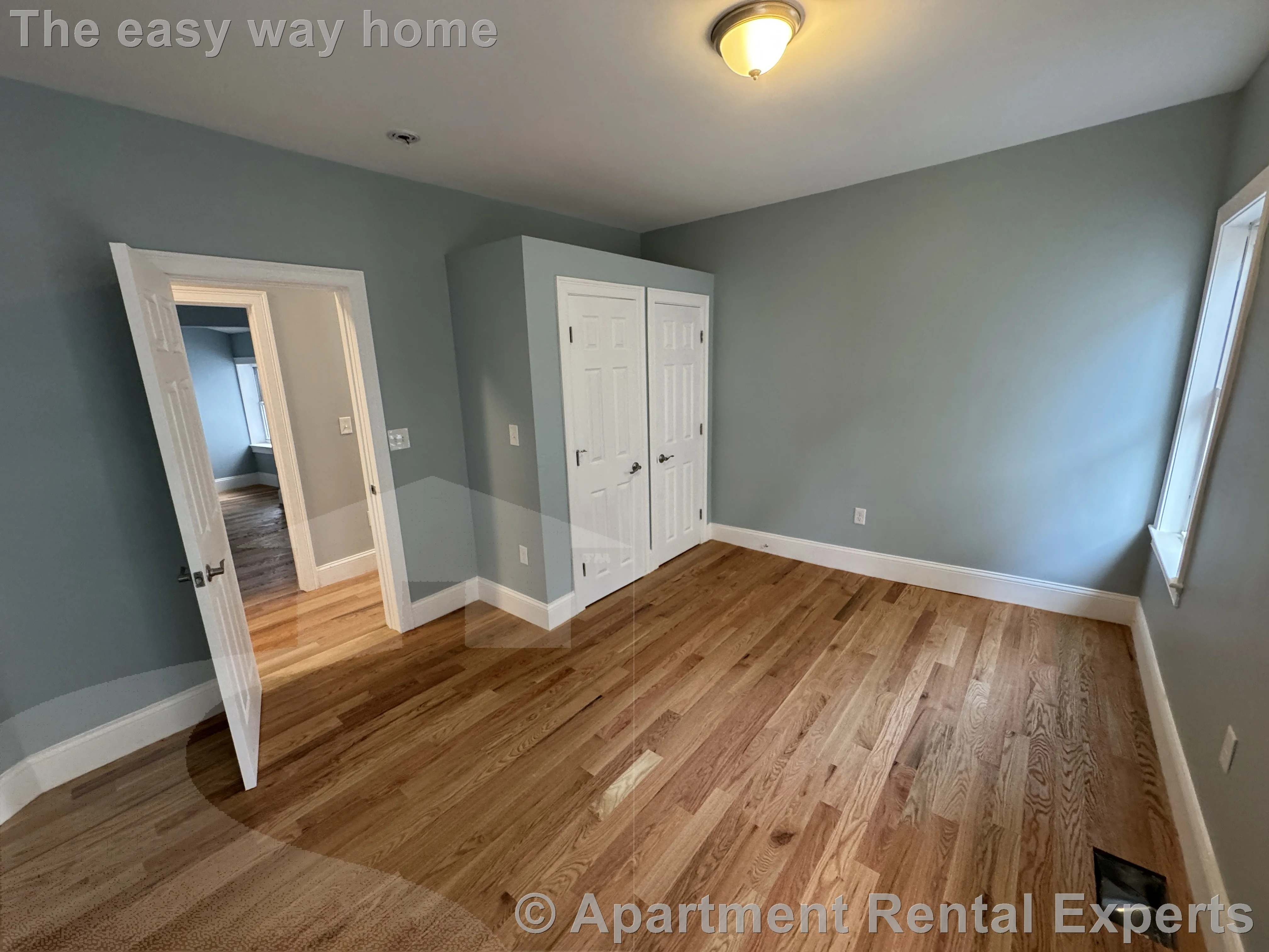 5 bed, 3 bath apartment for rent at 13 Spring St Unit 1, Spring Hill — photo 8 of 17