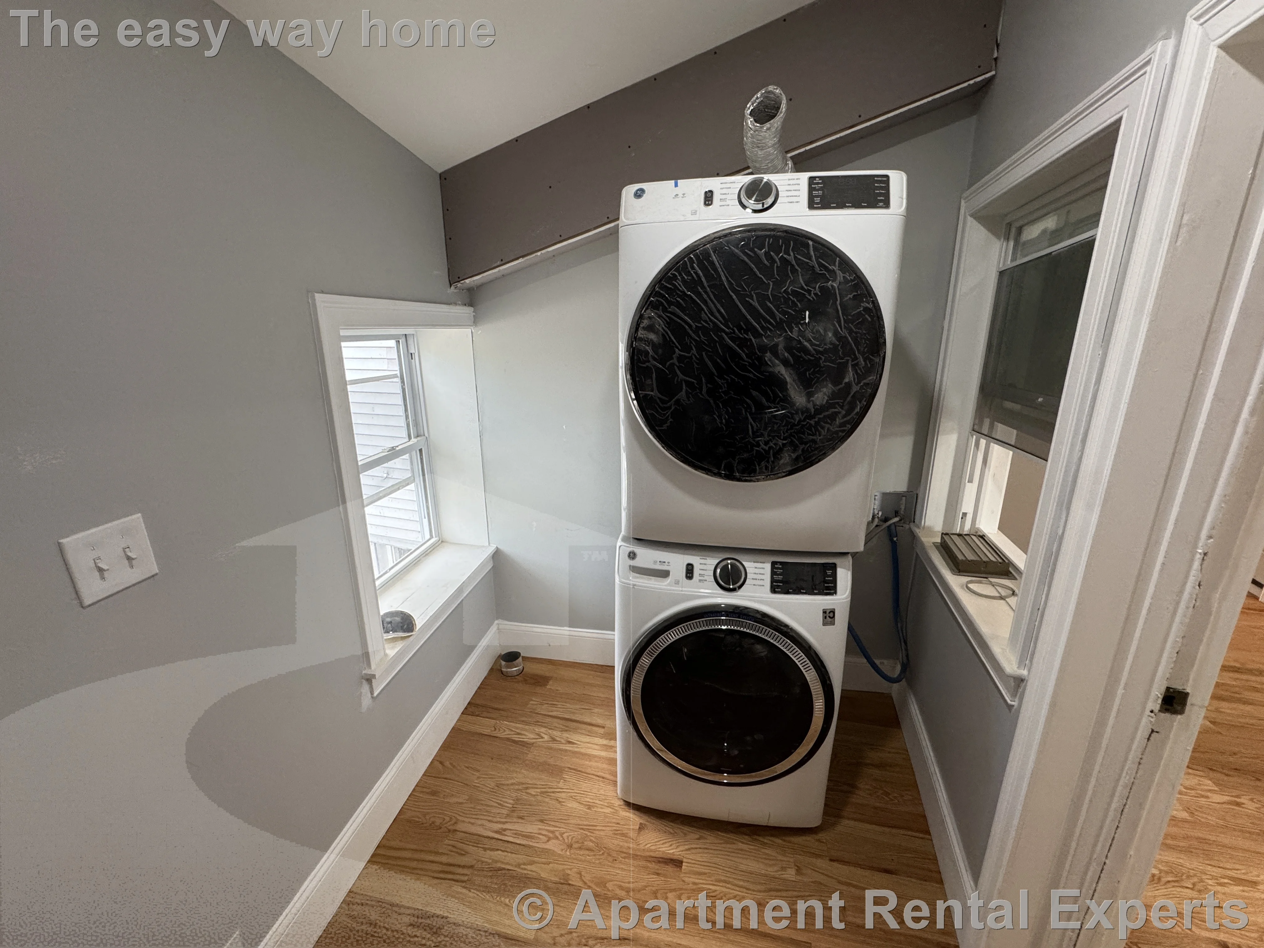 5 bed, 3 bath apartment for rent at 13 Spring St Unit 1, Spring Hill — photo 17 of 17