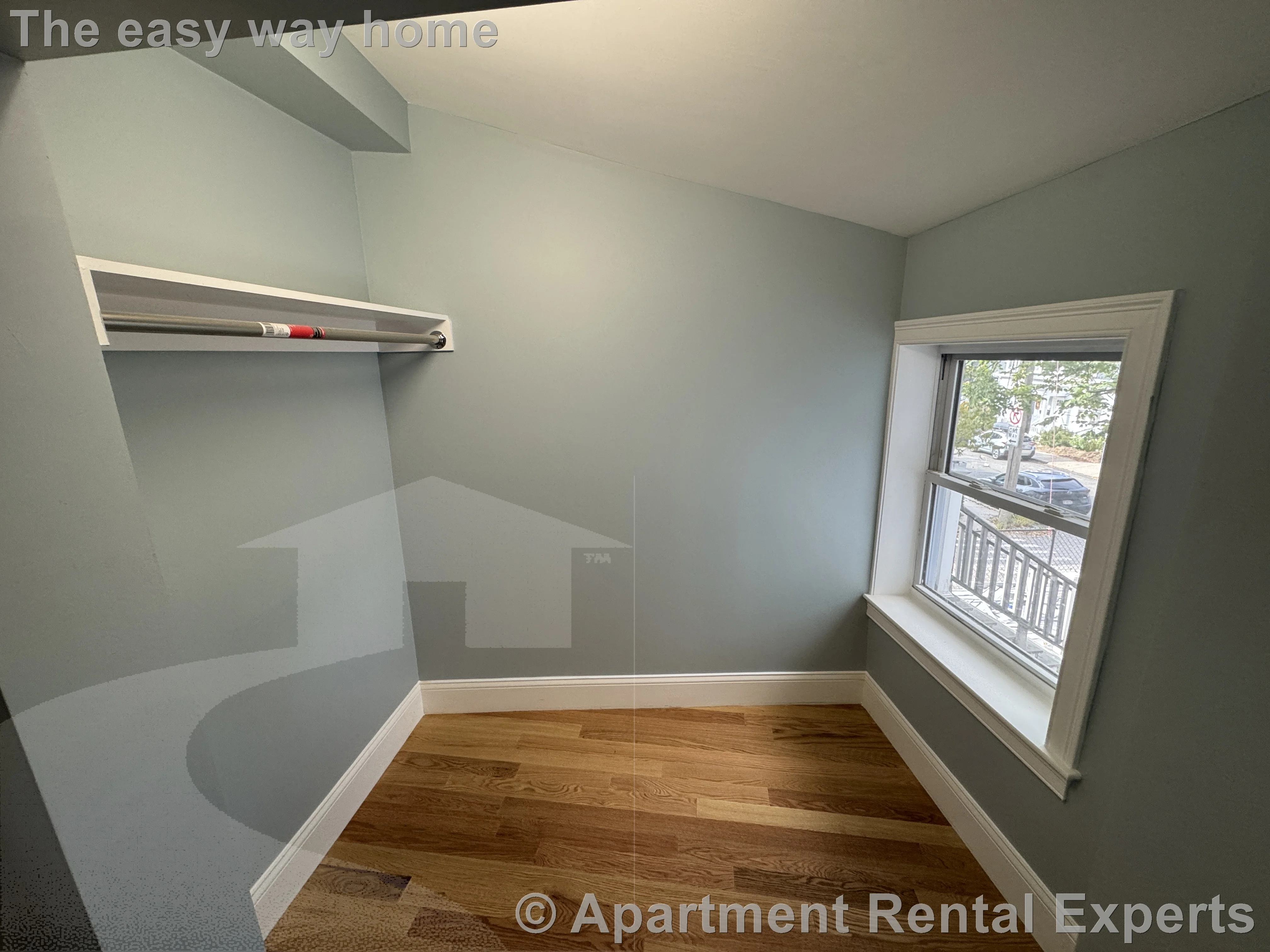 5 bed, 3 bath apartment for rent at 13 Spring St Unit 1, Spring Hill — photo 6 of 17