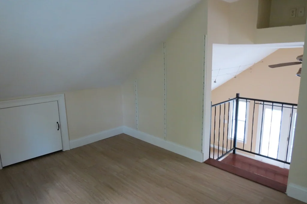 1 bed, 1 bath apartment for rent at 13 Spring St Unit A, Salisbury — photo 11 of 20