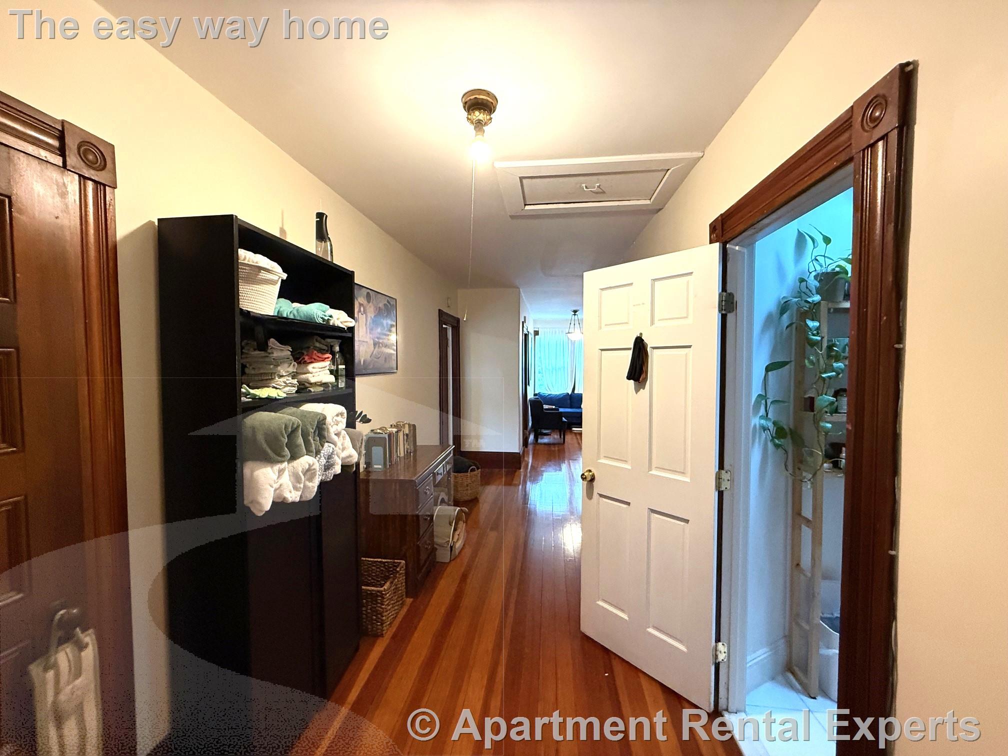 4 bed, 2 bath apartment for rent at 13 Standish St, Huron Village — photo 12 of 15
