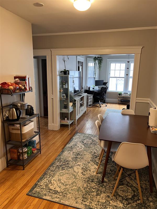 2 bed, 1 bath apartment for rent at 13 Story St Unit 5, Harvard Square — photo 12 of 14