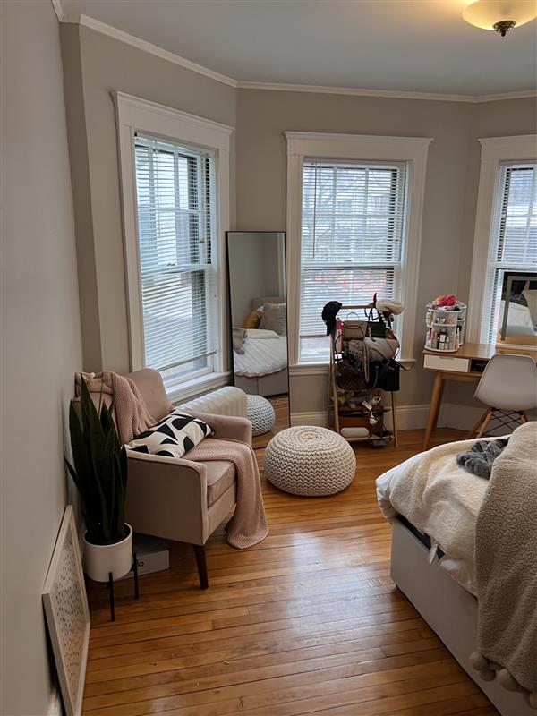 2 bed, 1 bath apartment for rent at 13 Story St Unit 5, Harvard Square — photo 8 of 14