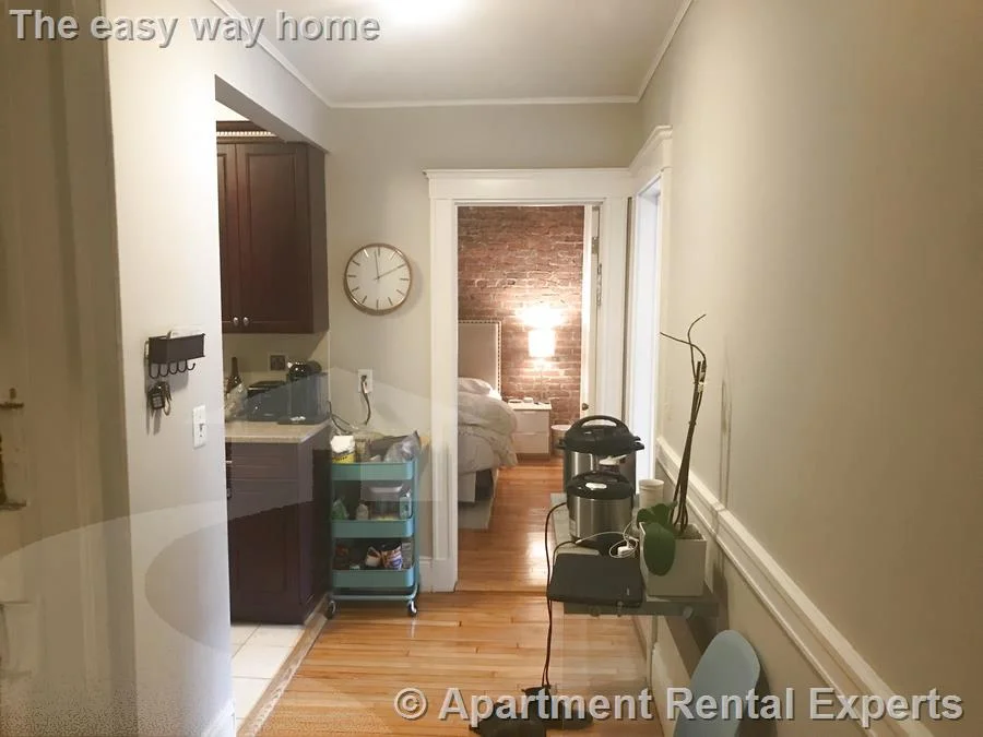 2 bed, 1 bath apartment for rent at 13 Story Unit 27, Harvard Square — photo 4 of 9