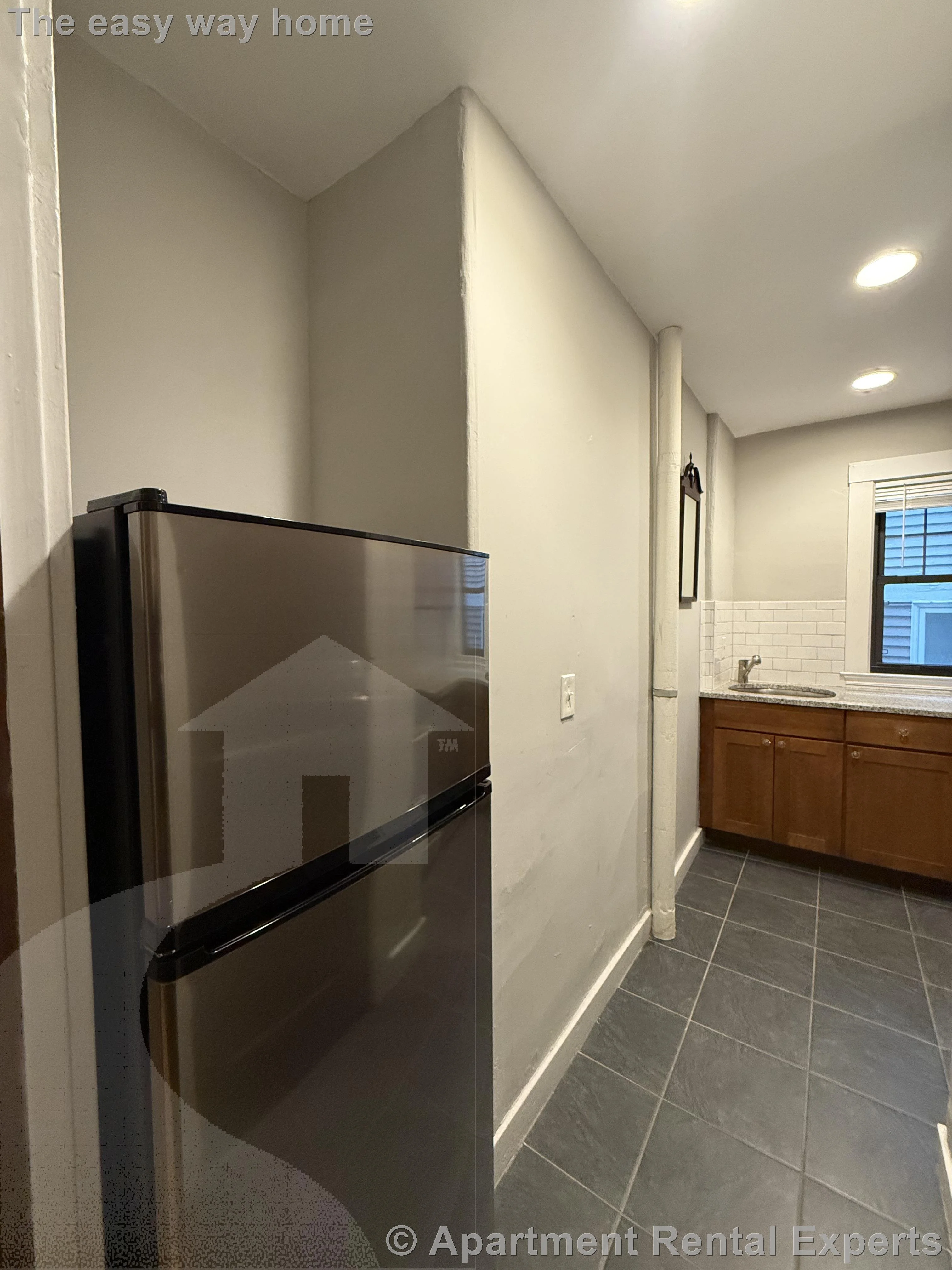 1 bed, 1 bath apartment for rent at 13 Story Unit 6, Harvard Square — photo 8 of 12