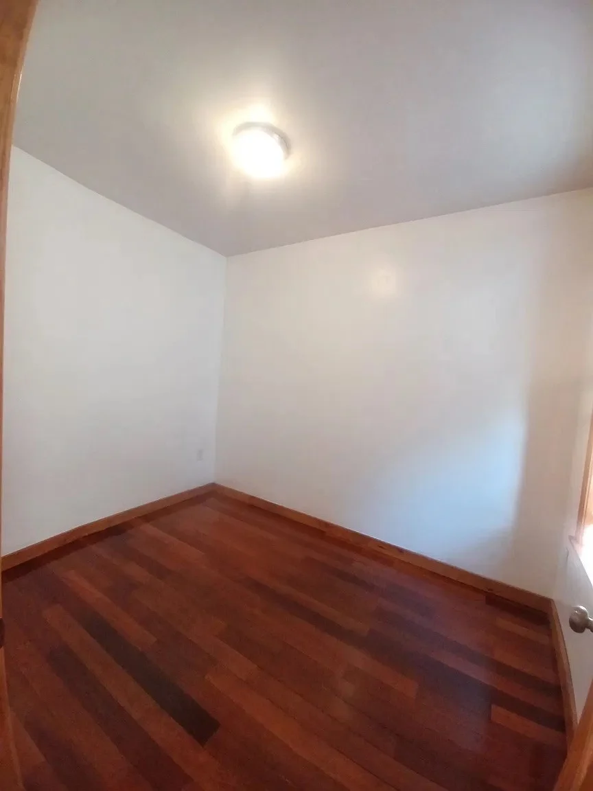 3 bed, 1 bath apartment for rent at 13 Tabor Pl Unit 2, Coolidge Corner — photo 12 of 14
