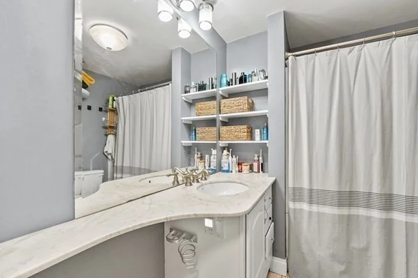 2 bed, 1 bath apartment for rent at 13 Telegraph St Unit 1, South Boston — photo 19 of 28