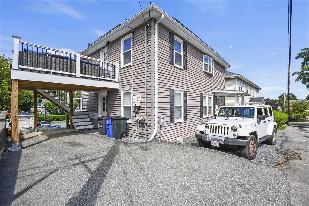 2 bed, 1 bath apartment for rent at 13 Town Hill St Unit 2, Quincy — photo 17 of 20