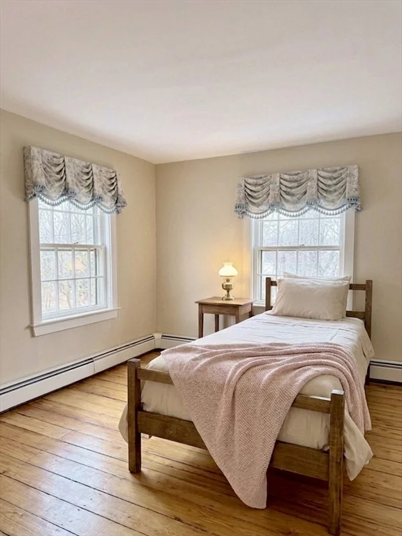 3 bed, 2 bath apartment for rent at 13 Tucker, Old Town — photo 13 of 19