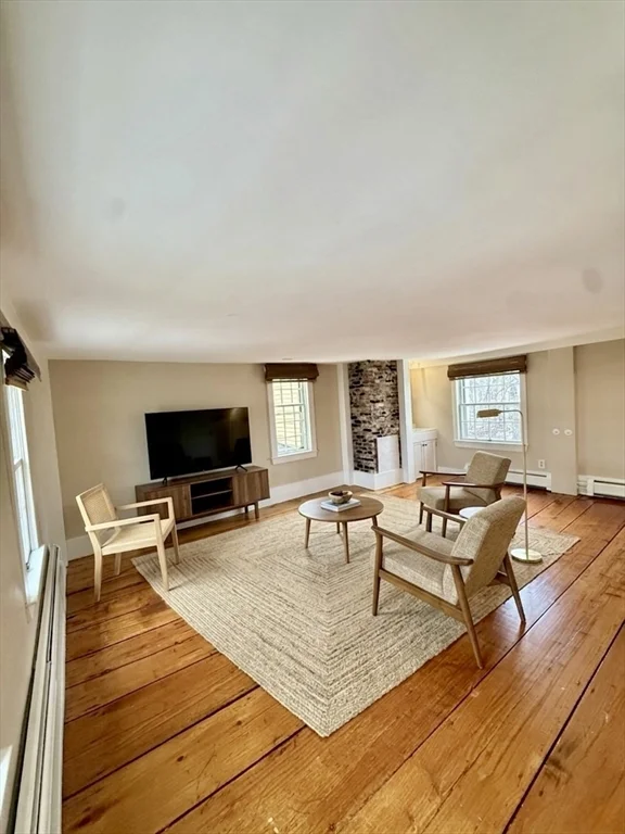 3 bed, 2 bath apartment for rent at 13 Tucker, Old Town — photo 15 of 19