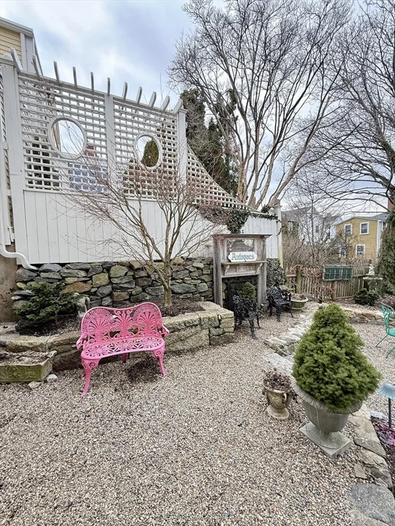 3 bed, 2 bath apartment for rent at 13 Tucker, Old Town — photo 17 of 19