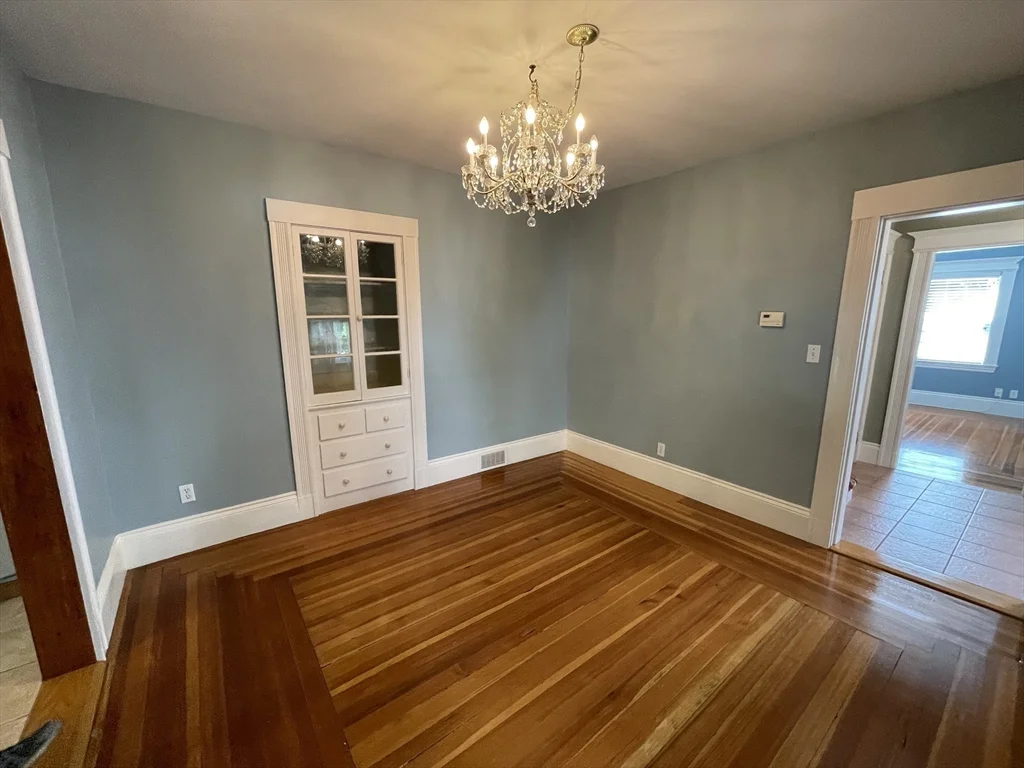 4 bed, 1 bath apartment for rent at 13 Union St Unit 13, Watertown — photo 14 of 20
