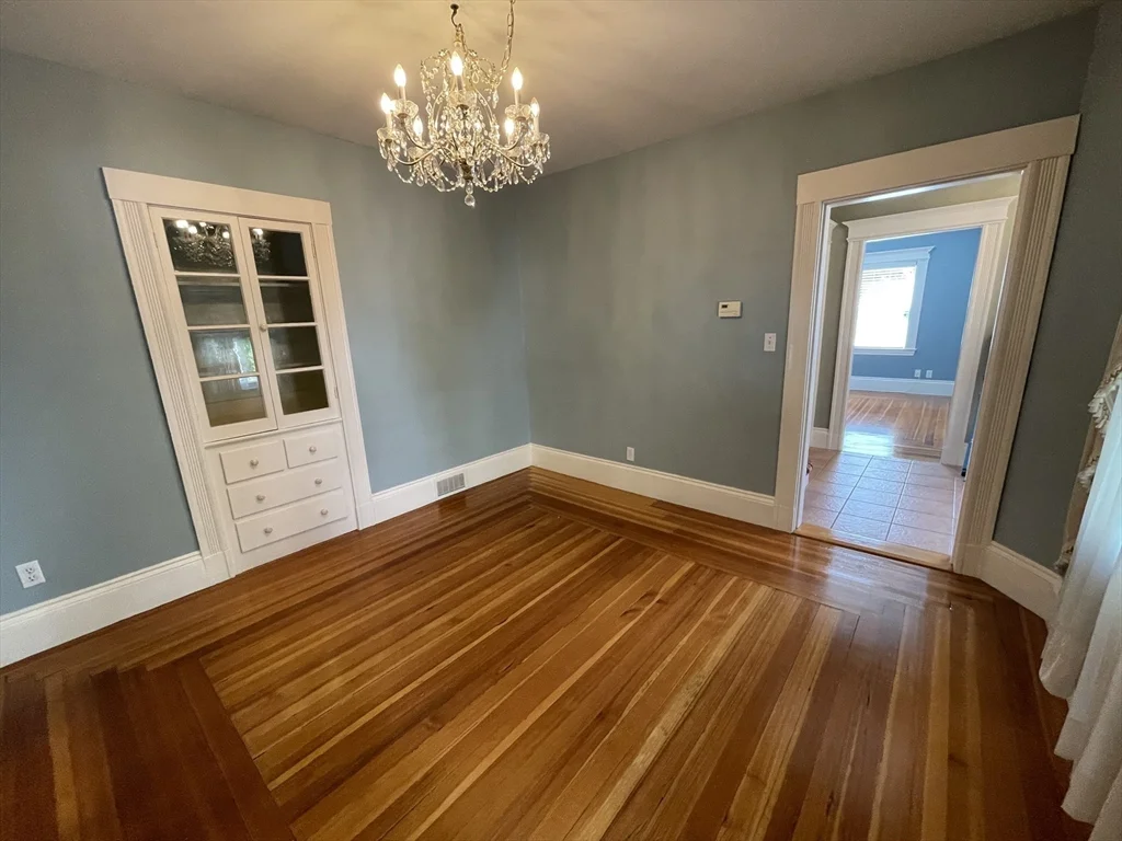 4 bed, 1 bath apartment for rent at 13 Union St Unit 13, Watertown — photo 13 of 20