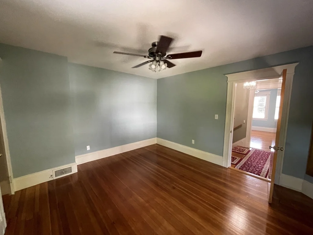4 bed, 1 bath apartment for rent at 13 Union St Unit 13, Watertown — photo 8 of 20