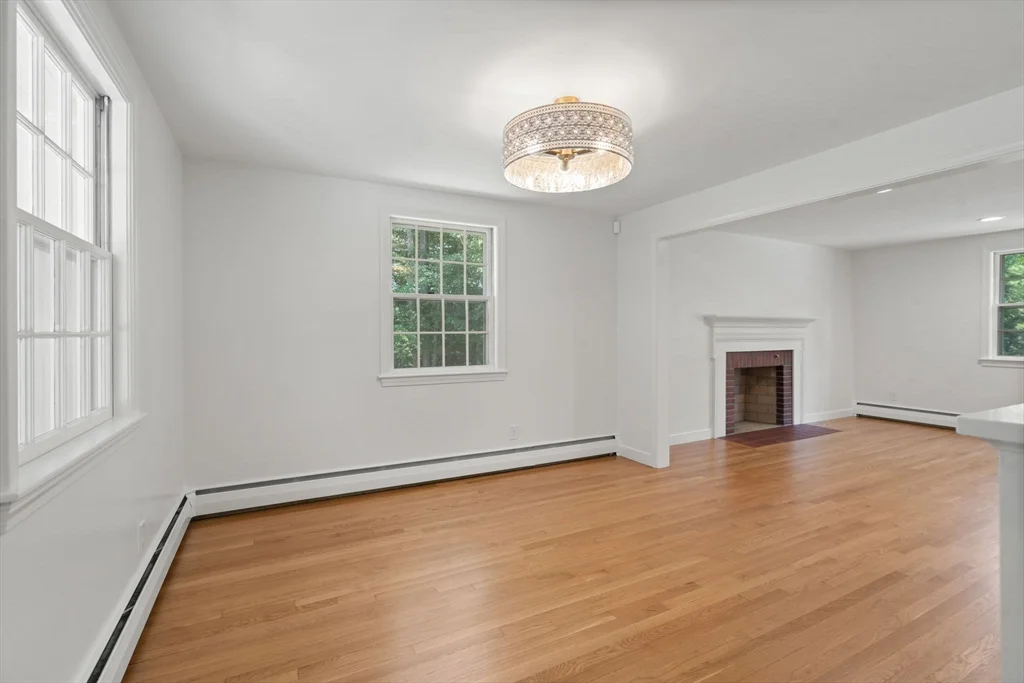 3 bed, 2 bath apartment for rent at 13 Valley Rd, Dover — photo 11 of 33