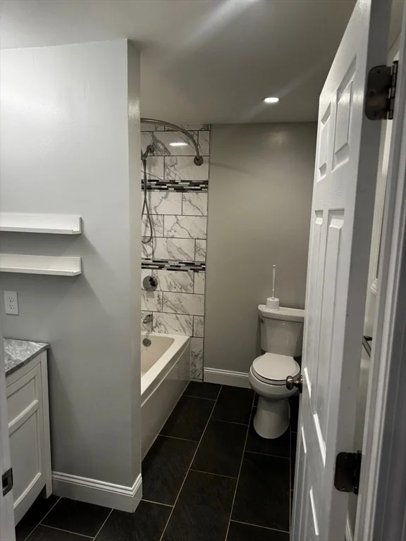 3 bed, 2 bath apartment for rent at 13 Virginia Circle Unit 13, Randolph — photo 25 of 32