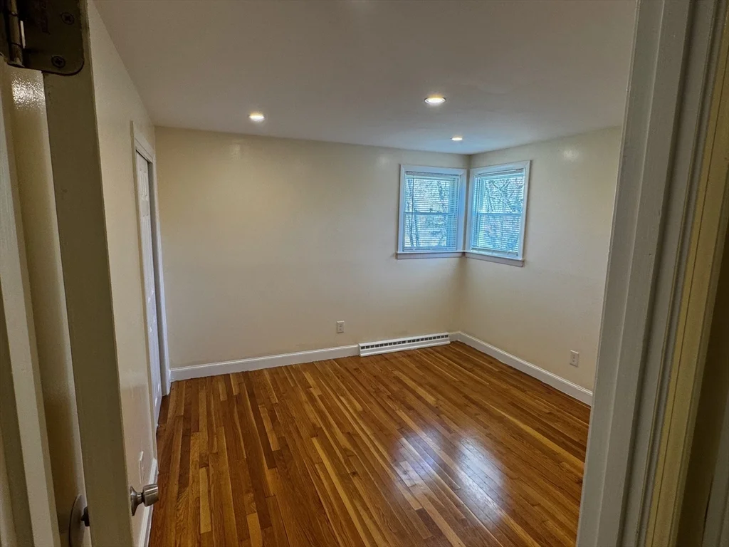 3 bed, 2 bath apartment for rent at 13 Virginia Circle Unit 13, Randolph — photo 8 of 32