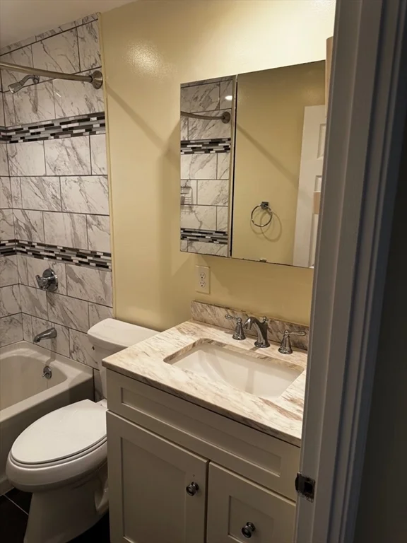 3 bed, 2 bath apartment for rent at 13 Virginia Circle Unit 13, Randolph — photo 7 of 32