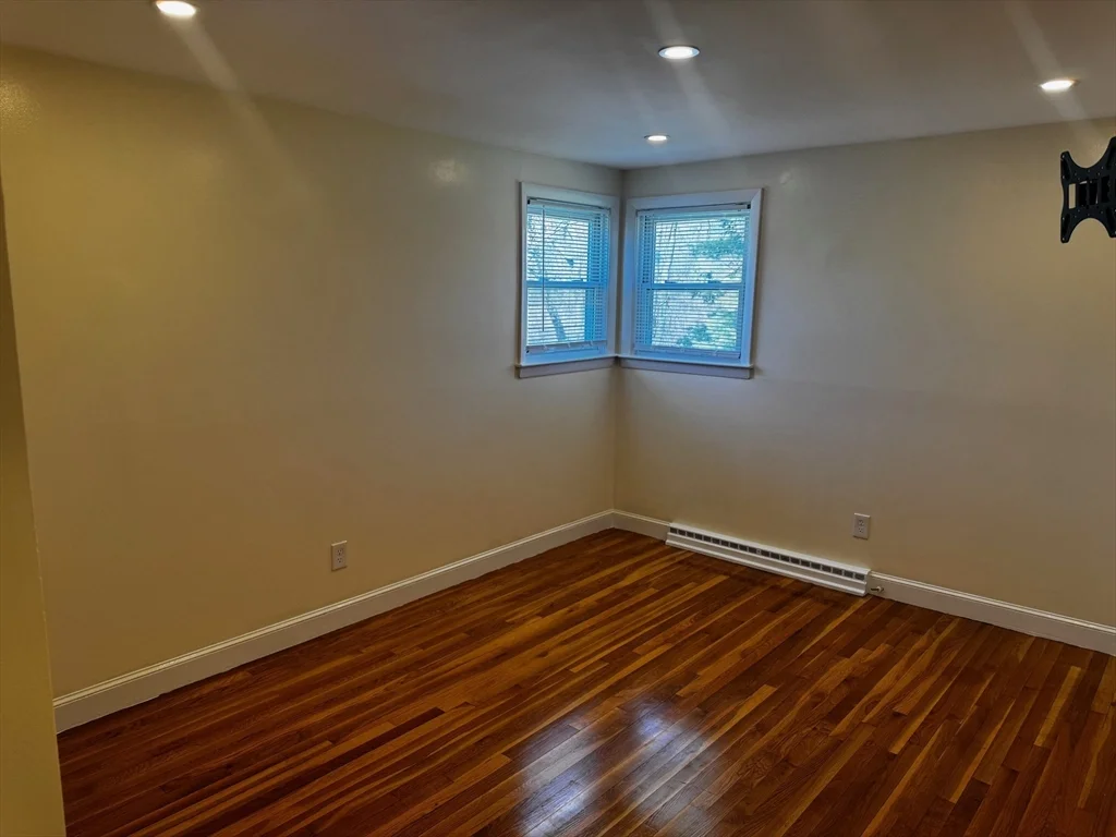 3 bed, 2 bath apartment for rent at 13 Virginia Circle Unit 13, Randolph — photo 17 of 32