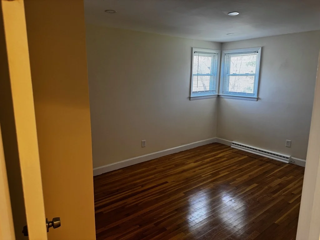 3 bed, 2 bath apartment for rent at 13 Virginia Circle Unit 13, Randolph — photo 16 of 32