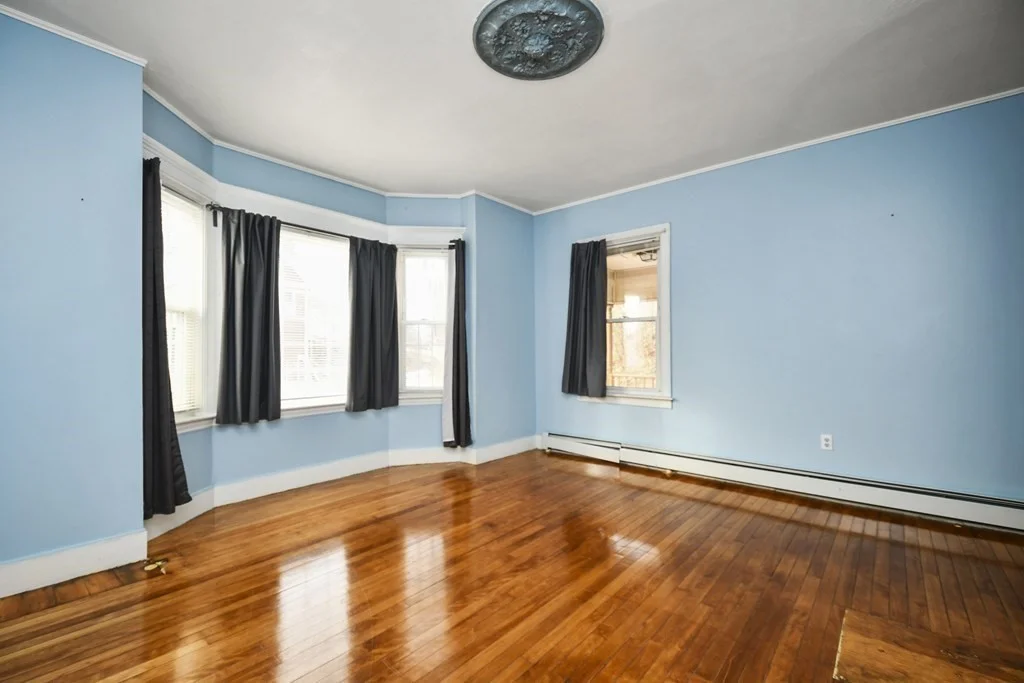 3 bed, 1 bath apartment for rent at 13 Weymouth Unit 1, Fitchburg — photo 7 of 32