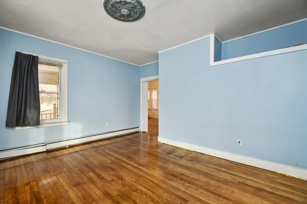 3 bed, 1 bath apartment for rent at 13 Weymouth Unit 1, Fitchburg — photo 6 of 32