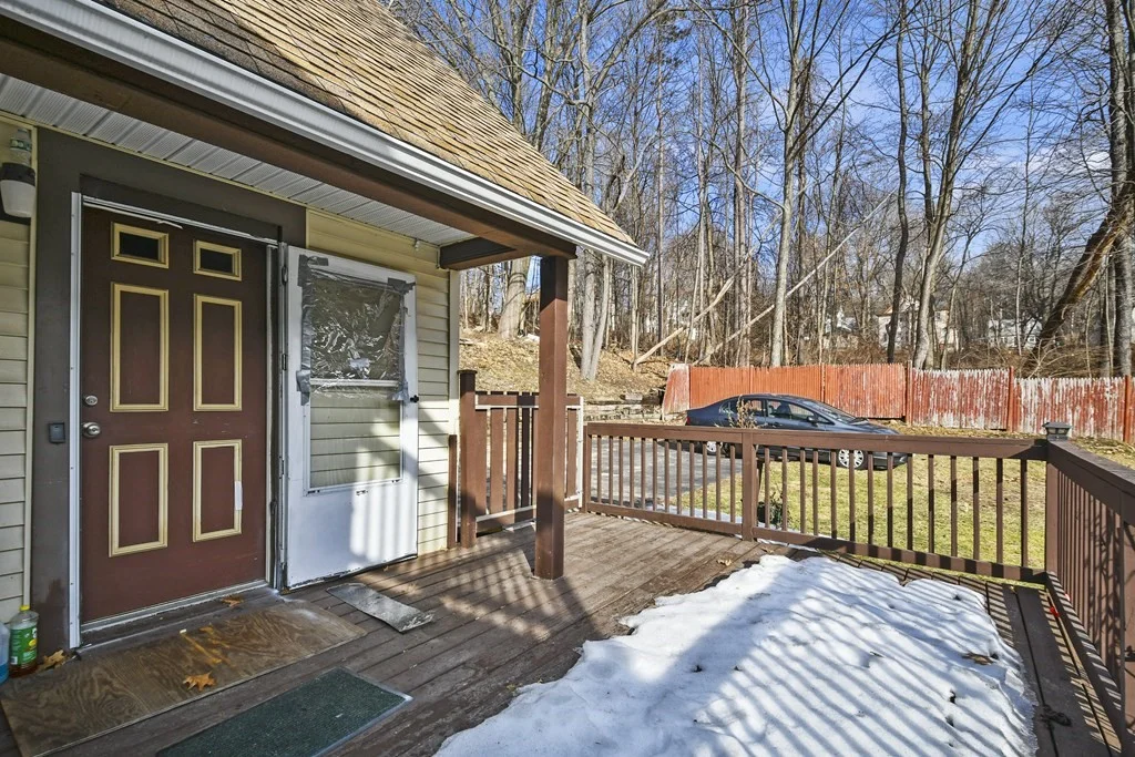 3 bed, 1 bath apartment for rent at 13 Weymouth Unit 1, Fitchburg — photo 32 of 32