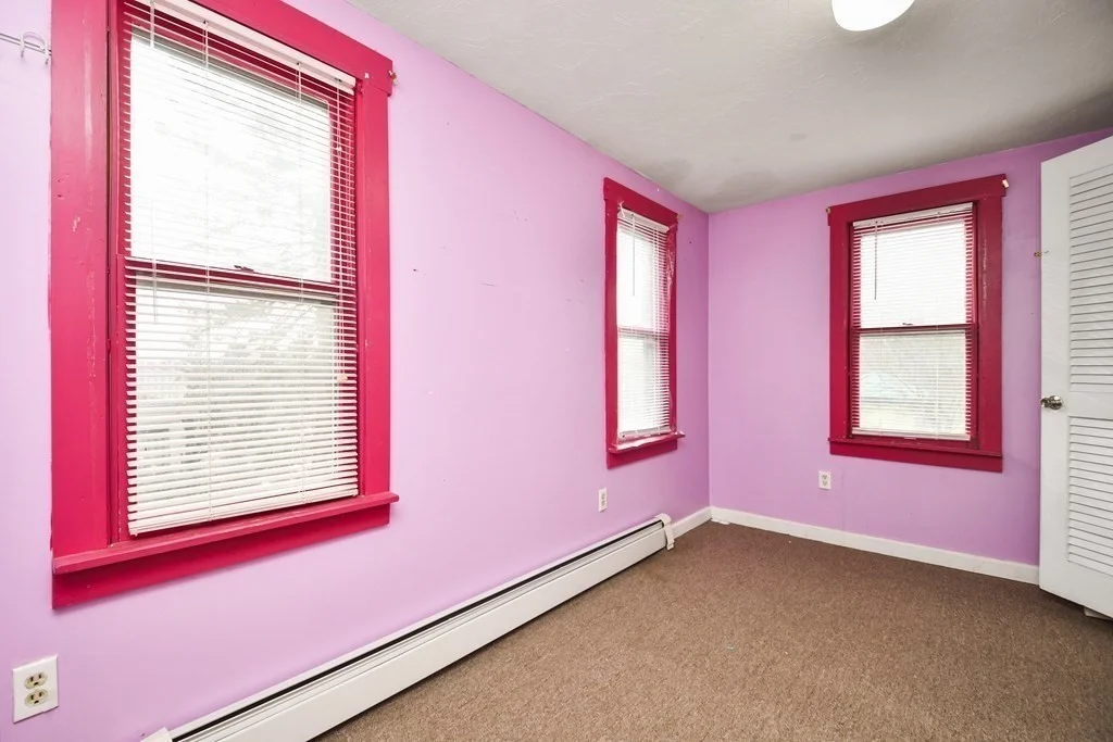 3 bed, 1 bath apartment for rent at 13 Weymouth Unit 1, Fitchburg — photo 11 of 32