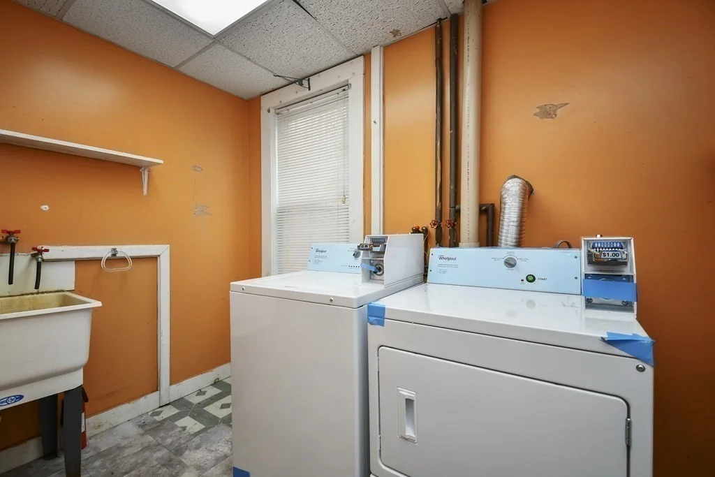 2 bed, 1 bath apartment for rent at 13 Weymouth Unit 2, Fitchburg — photo 5 of 35