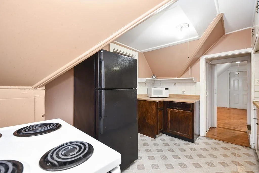 2 bed, 1 bath apartment for rent at 13 Weymouth Unit 2, Fitchburg — photo 8 of 35