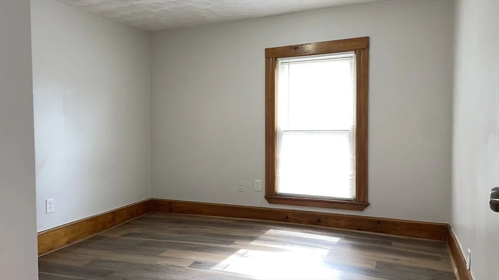 3 bed, 1 bath apartment for rent at 13 Whitman St Unit B, Dorchester — photo 12 of 25