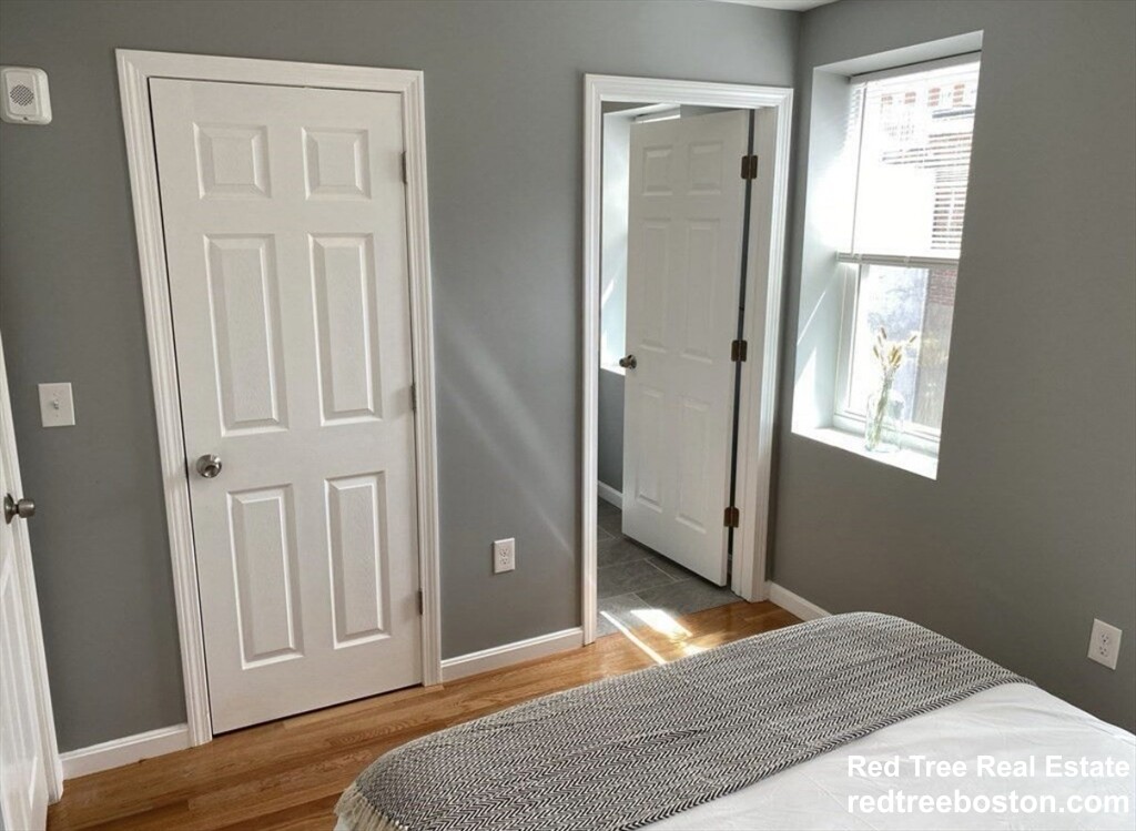 1 bed, 1.5 bath apartment for rent at 13 Wiget St Unit 3, North End — photo 9 of 11