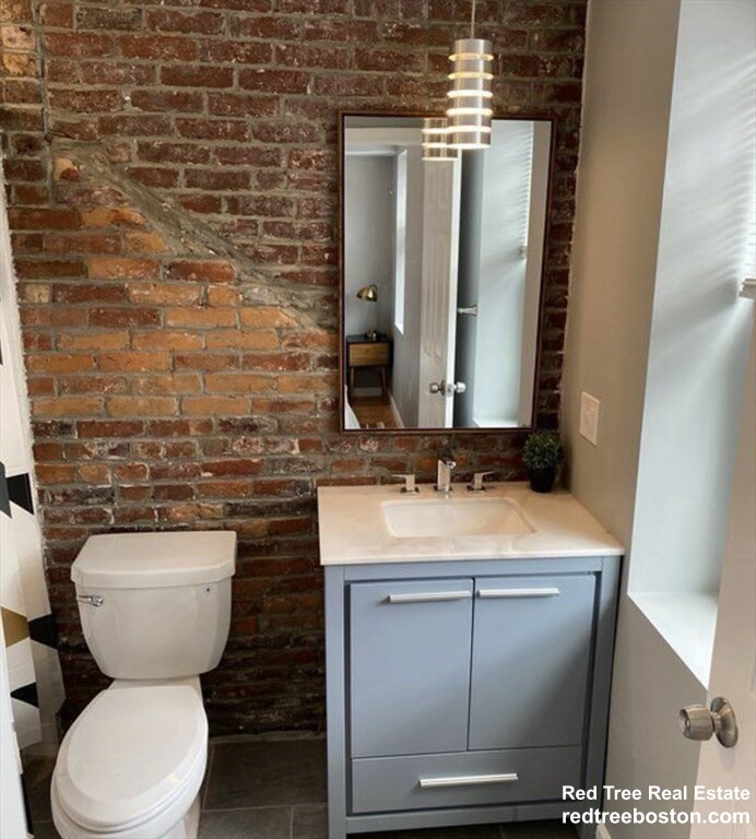 1 bed, 1.5 bath apartment for rent at 13 Wiget St Unit 3, North End — photo 10 of 11
