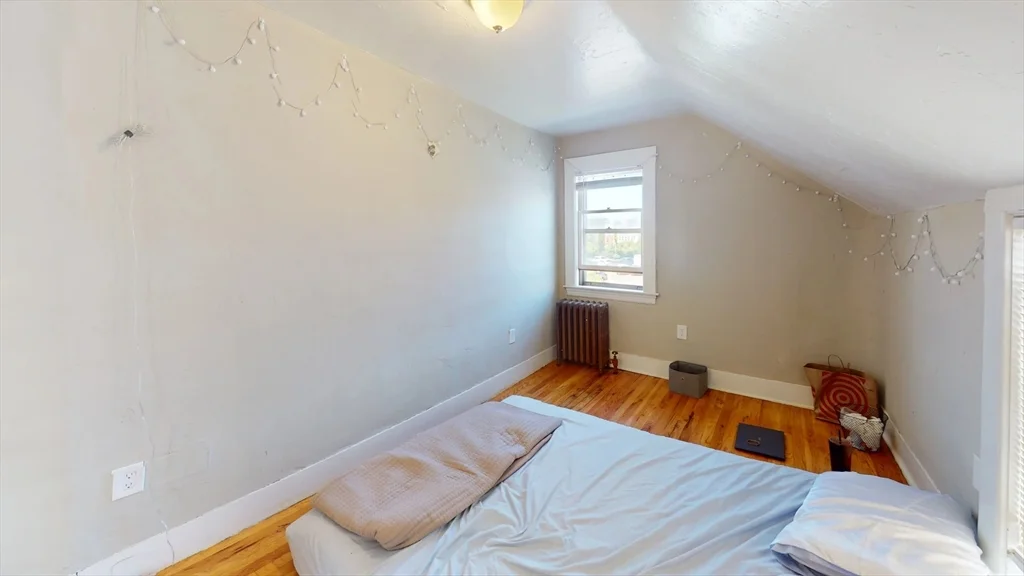 3 bed, 1 bath apartment for rent at 13 Winship Unit 1, Brighton — photo 11 of 13