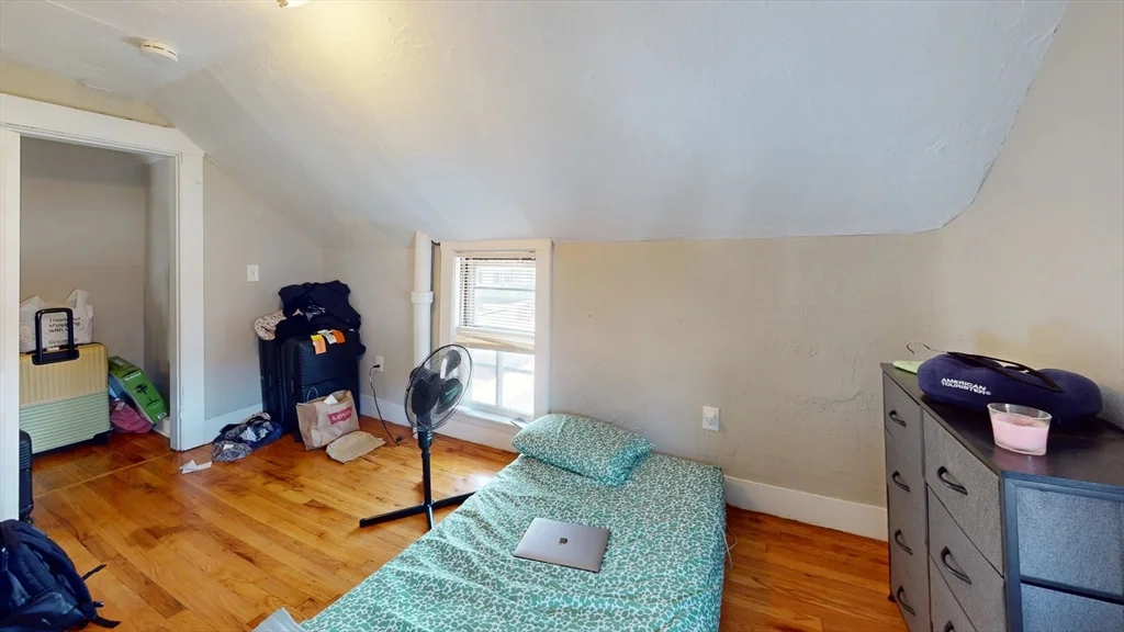 3 bed, 1 bath apartment for rent at 13 Winship Unit 1, Brighton — photo 3 of 13