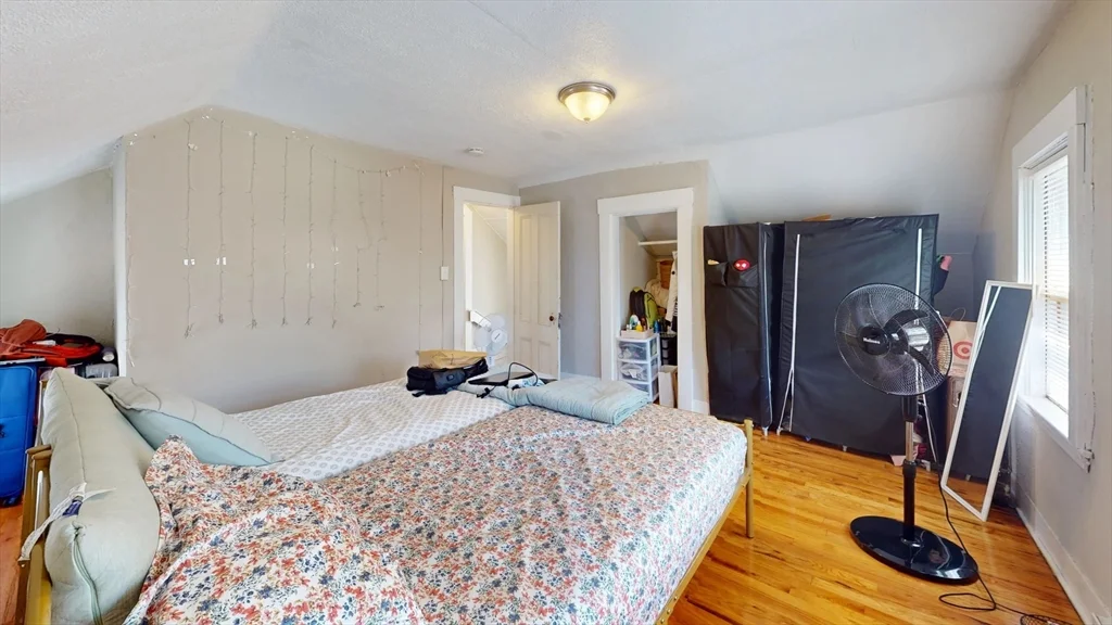 3 bed, 1 bath apartment for rent at 13 Winship Unit 1, Brighton — photo 7 of 13