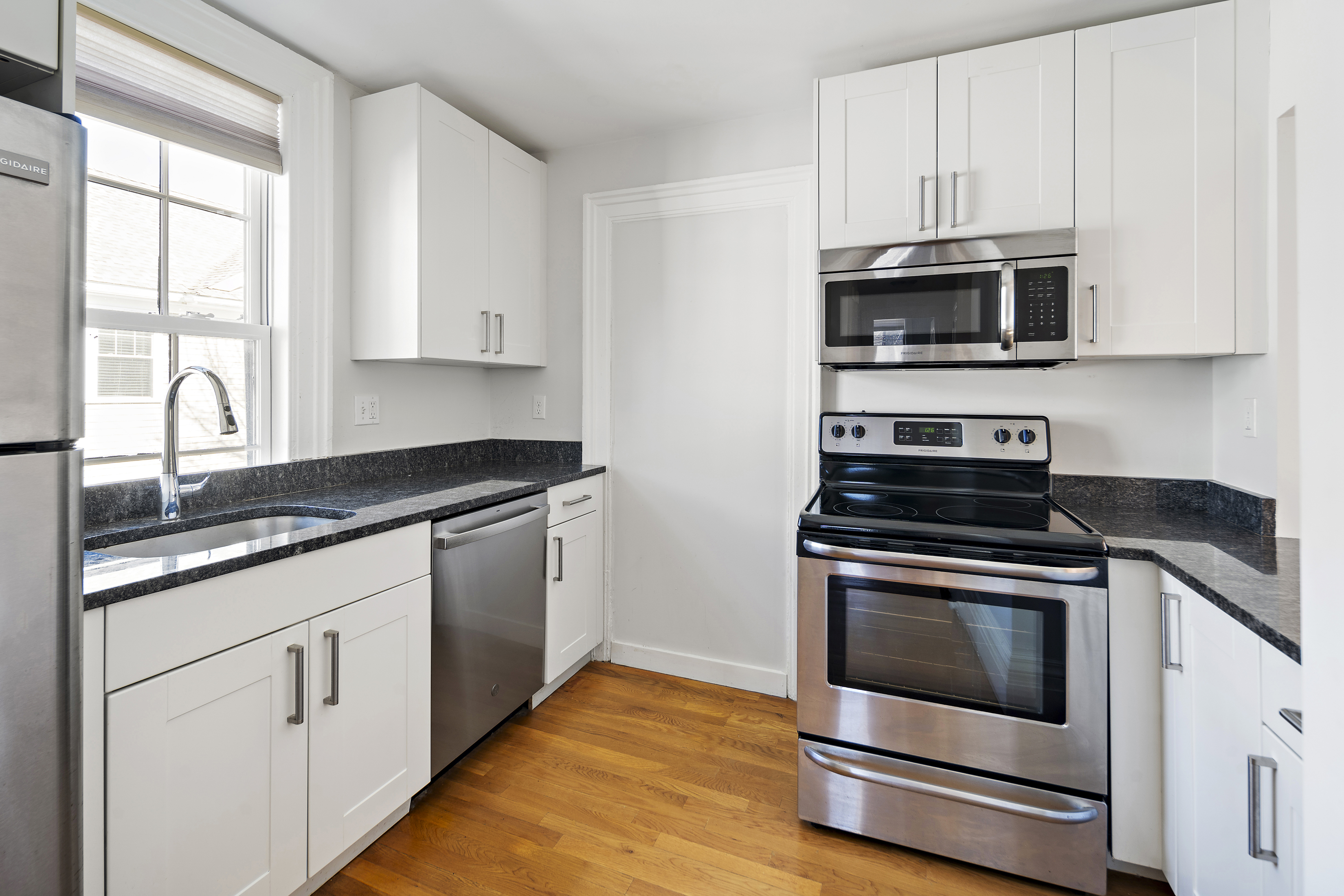 2 bed, 2 bath apartment for rent at 13 Winter St Unit 2, Arlington — photo 7 of 24