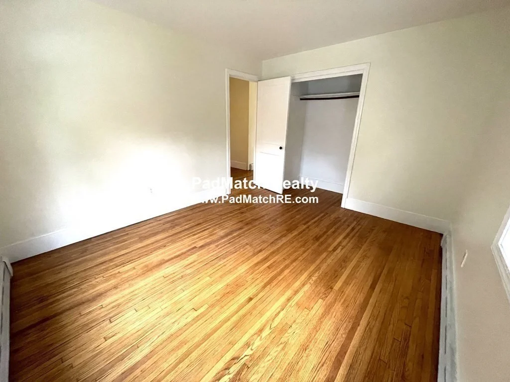 2 bed, 1 bath apartment for rent at 13 Wyman Rd Unit Hse, Randolph — photo 11 of 18