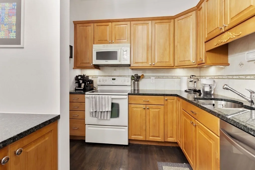 2 bed, 1.5 bath apartment for rent at 130 Appleton St Unit 2C, South End — photo 7 of 20