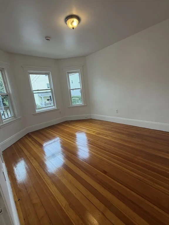 3 bed, 1 bath apartment for rent at 130 Armandine St Unit 1, Dorchester — photo 4 of 4