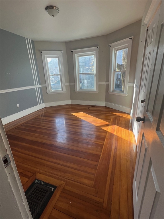 3 bed, 1 bath apartment for rent at 130 Armandine Unit 3, Dorchester — photo 8 of 11