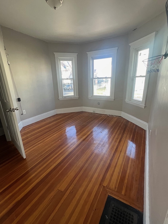 3 bed, 1 bath apartment for rent at 130 Armandine Unit 3, Dorchester — photo 10 of 11