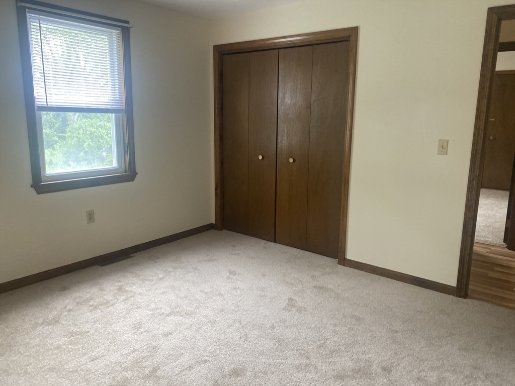 1 bed, 1 bath apartment for rent at 130 Ash St Unit 2, Marlborough — photo 5 of 6