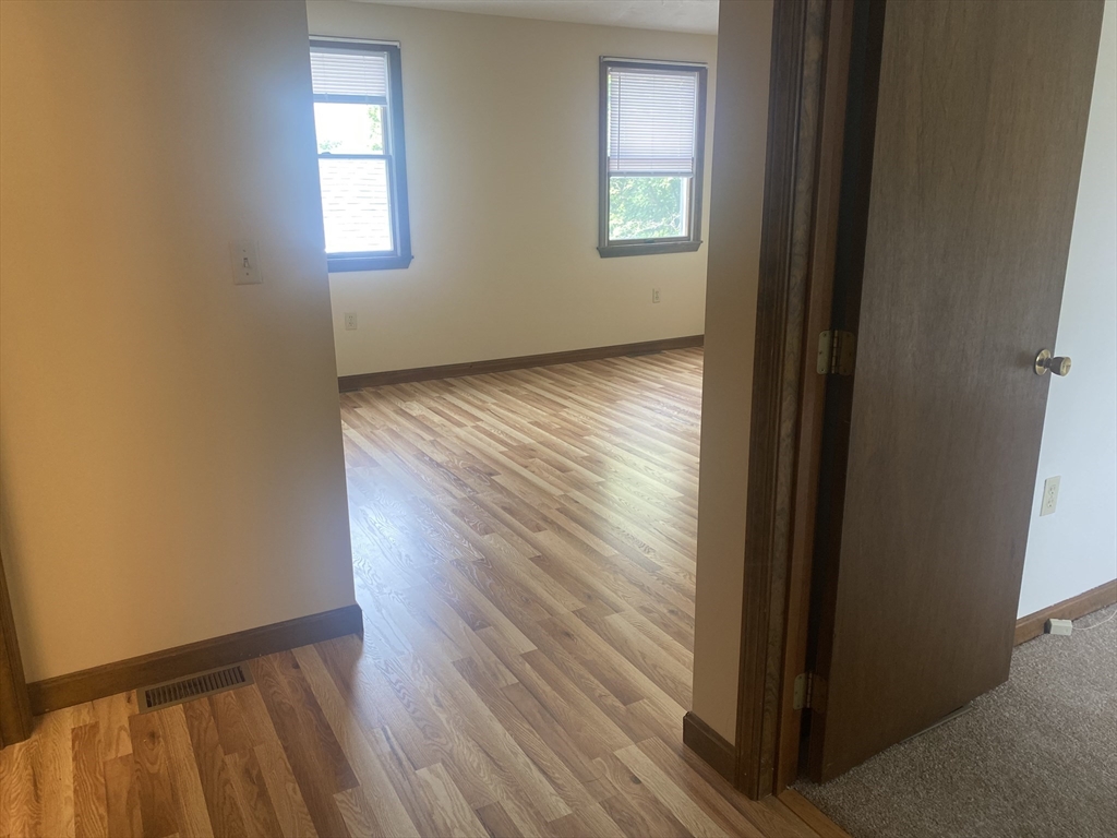 1 bed, 1 bath apartment for rent at 130 Ash St Unit 2, Marlborough — photo 6 of 6