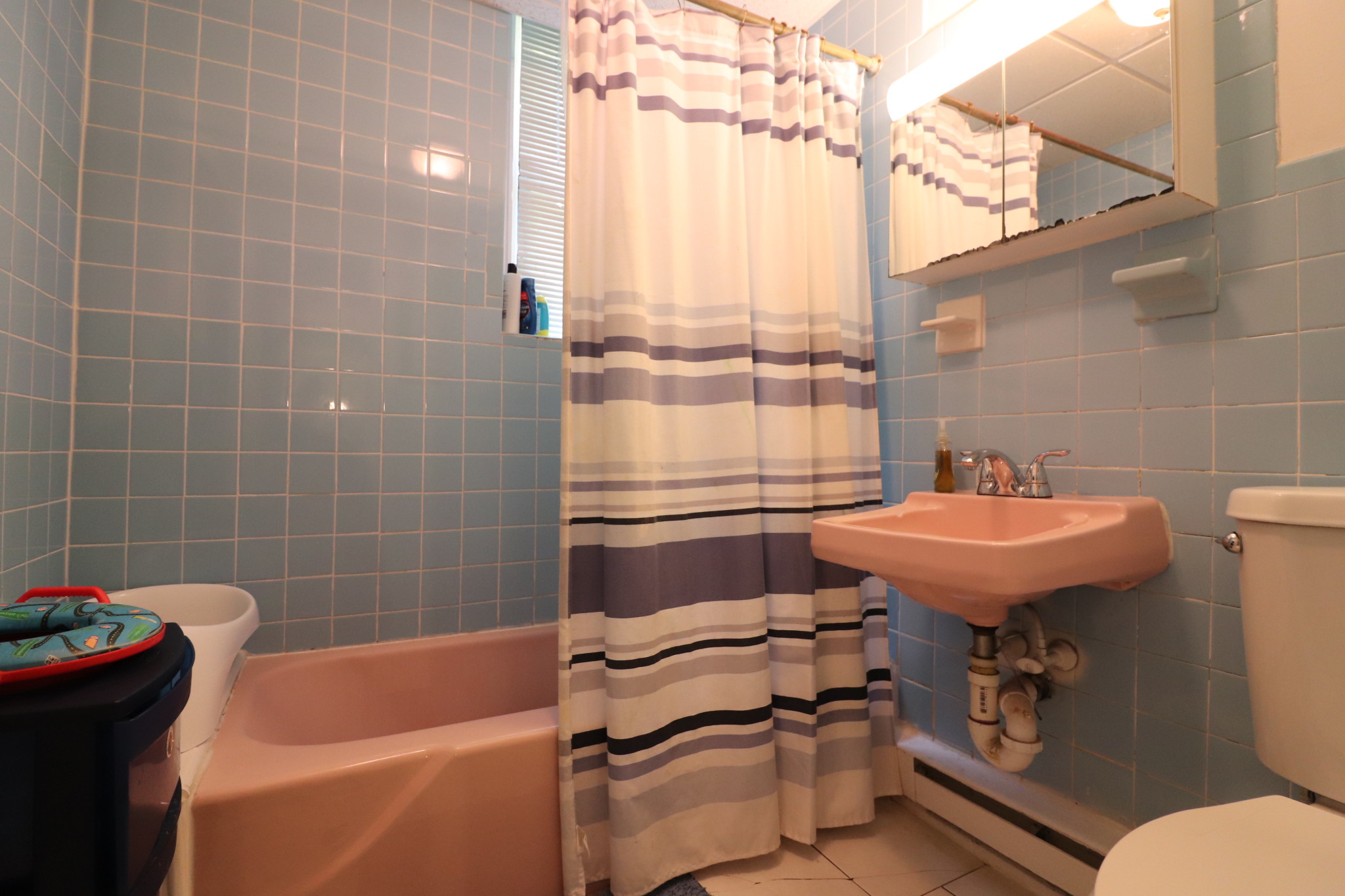 2 bed, 1 bath apartment for rent at 130 Babcock St Unit 1, North Brookline — photo 4 of 20
