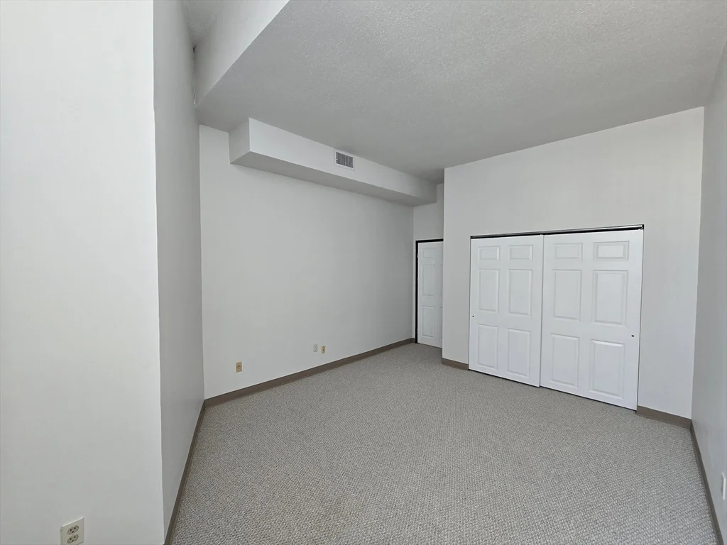 1 bed, 1 bath apartment for rent at 130 Beach St Unit 102, Quincy — photo 9 of 21