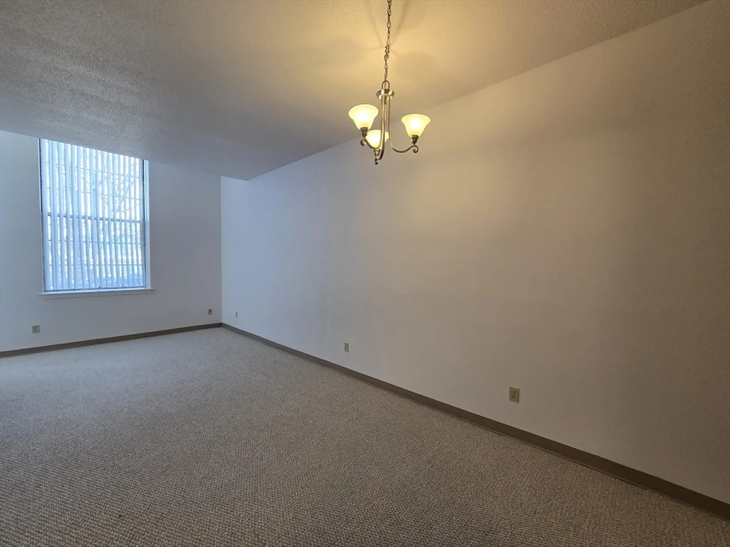 1 bed, 1 bath apartment for rent at 130 Beach St Unit 102, Quincy — photo 11 of 21