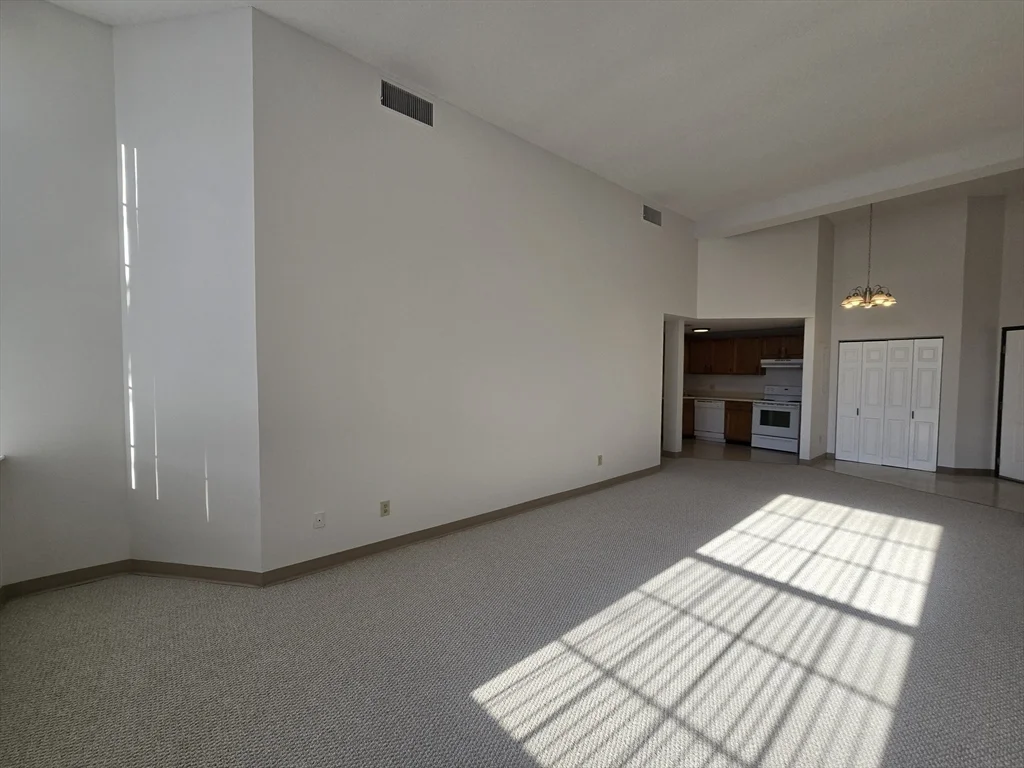 1 bed, 1 bath apartment for rent at 130 Beach St Unit 104, Quincy — photo 7 of 25