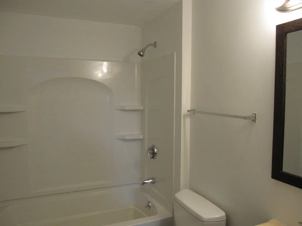 2 bed, 2 bath apartment for rent at 130 Beach St Unit 112, Quincy — photo 10 of 20